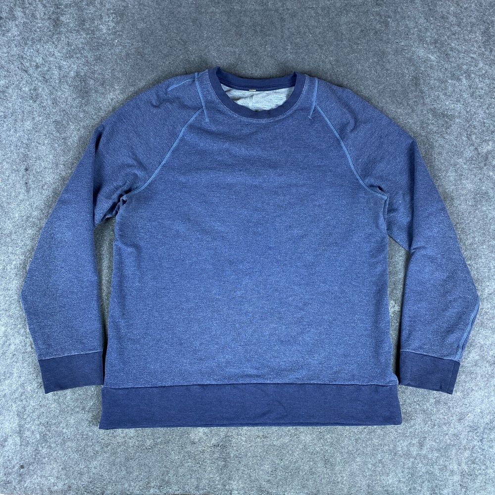 lululemon athletica Men's Blue Crewneck Sweatshirt
